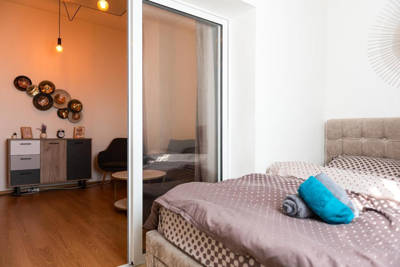Ultra Central Modern Apartment Close To Old Town - University Bukareszt Zewnętrze zdjęcie